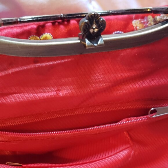 1990s Y2K Red Embroidered Beaded Sequins Bag Clutch Purse Mother of Pearl - Picture 5 of 11